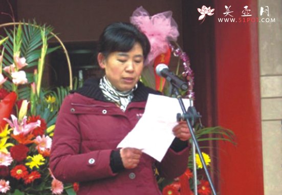 紫砂壶图片：吴云根紫砂艺术首发式报告 - 美壶网