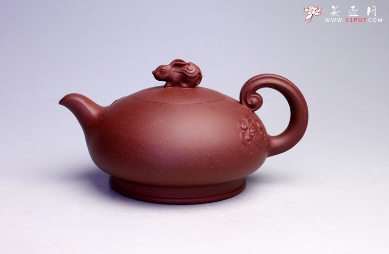 紫砂壶图片：云兔壶（兔年最新作品） - 美壶网