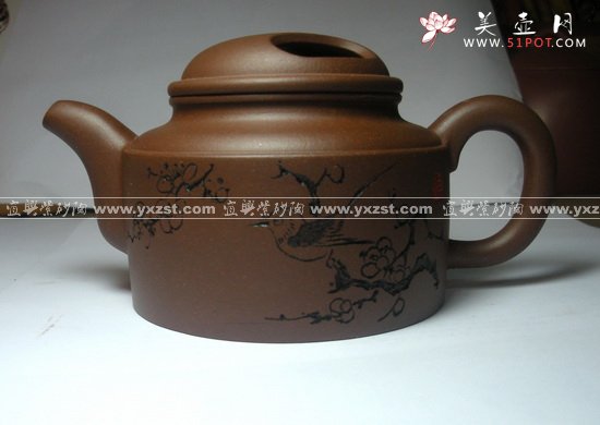 紫砂壶图片：牛盖德钟 - 美壶网