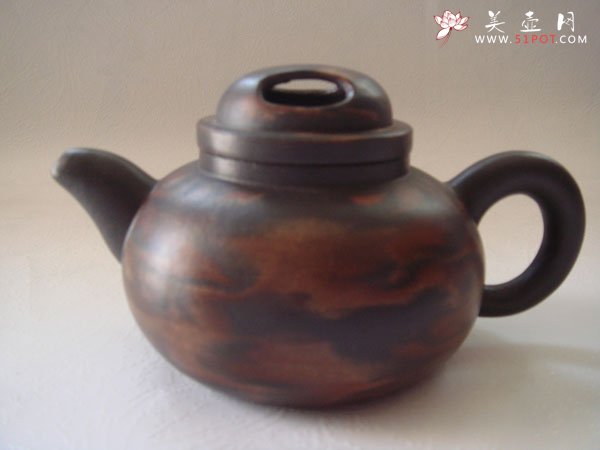 紫砂壶图片：绞泥牛盖 - 美壶网