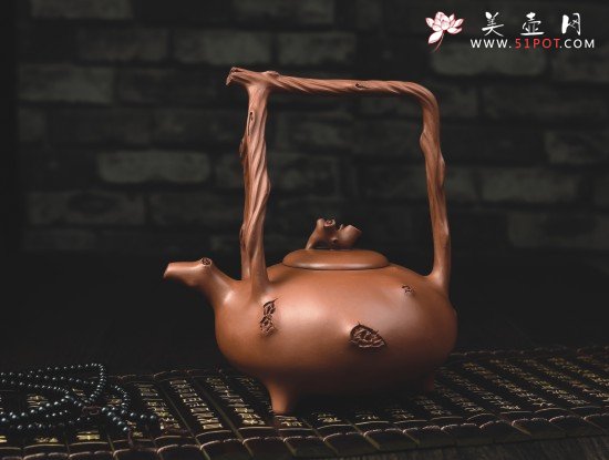 紫砂壶图片：柏福提梁壶 - 美壶网