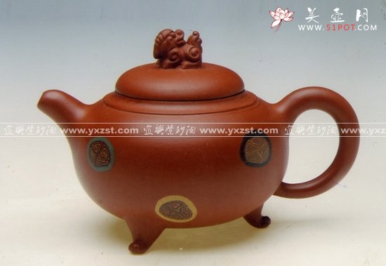紫砂壶图片：三脚狮 - 美壶网