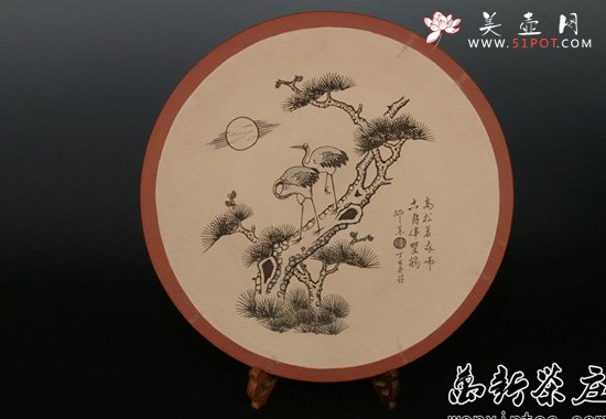 紫砂壶图片：高级大师邵新和亲自制做雕刻[紫砂雕刻 大山水艺术盘]孤品(保真) - 美壶网