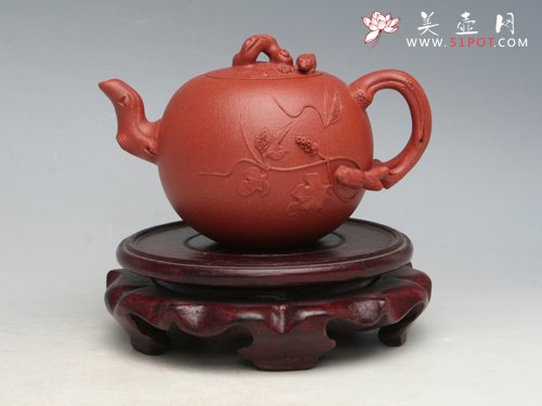 紫砂壶图片：小松鼠葡萄壶 原矿... - 美壶网