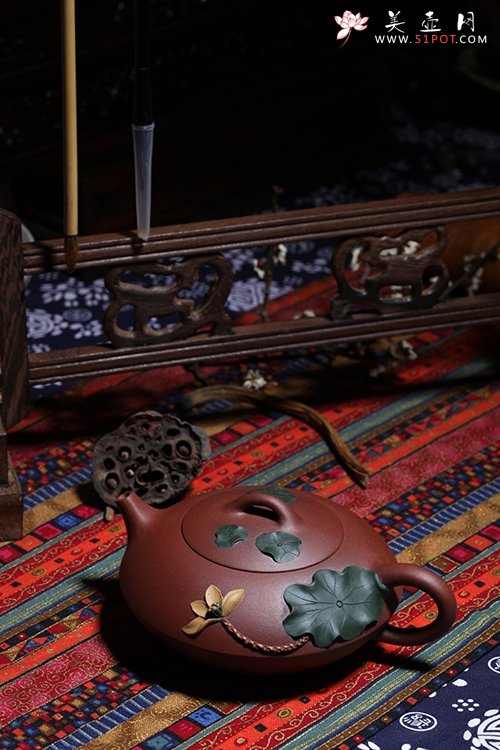 紫砂壶图片：荷塘月色 - 美壶网