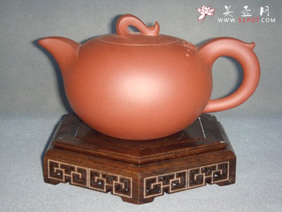 紫砂壶图片：鱼跃龙门壶 - 美壶网