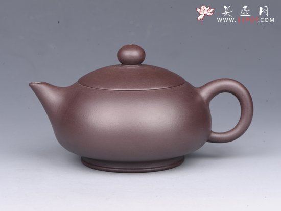 紫砂壶图片：尖嘴水平 - 美壶网