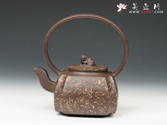 紫砂壶图片：抽角提梁 - 美壶网