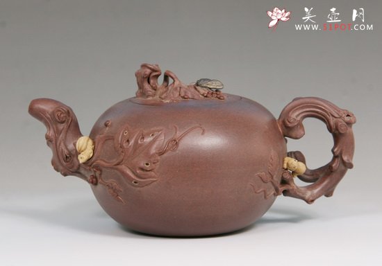 紫砂壶图片：松鼠葡萄 - 美壶网