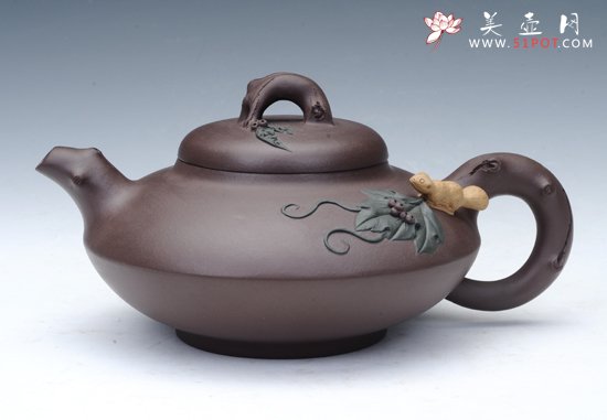 紫砂壶图片：松鼠葡萄 - 美壶网