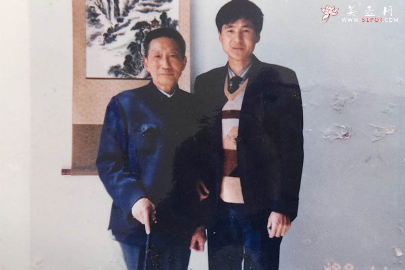 紫砂壶图片：与顾景舟合影 - 美壶网