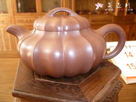 紫砂壶图片：菱花线圆 - 美壶网