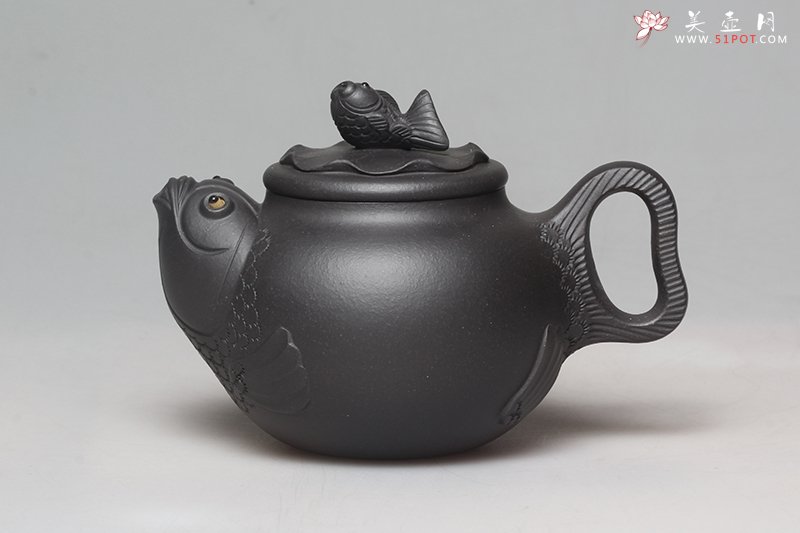 紫砂壶图片：小年年有余 - 美壶网