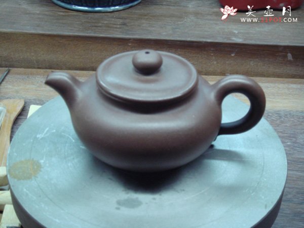 紫砂壶图片：4 - 美壶网