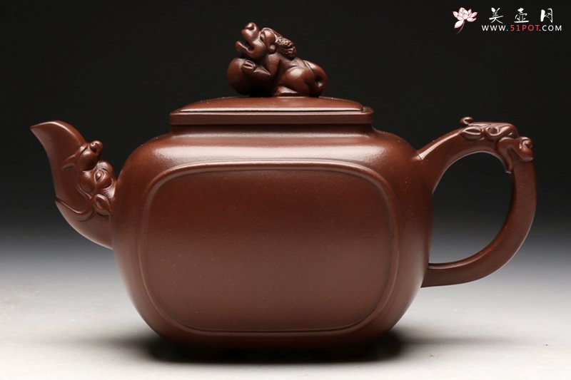 紫砂壶图片：四方瑞兽壶 - 美壶网