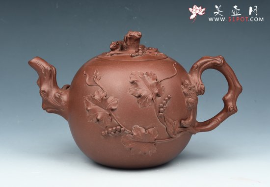 紫砂壶图片：葡萄松鼠 - 美壶网