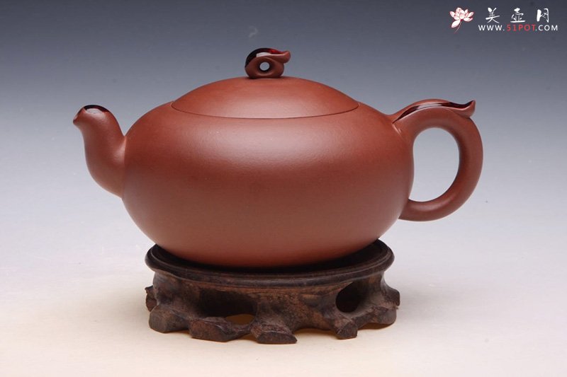 紫砂壶图片：髹砂 · 追云赶月 - 美壶网