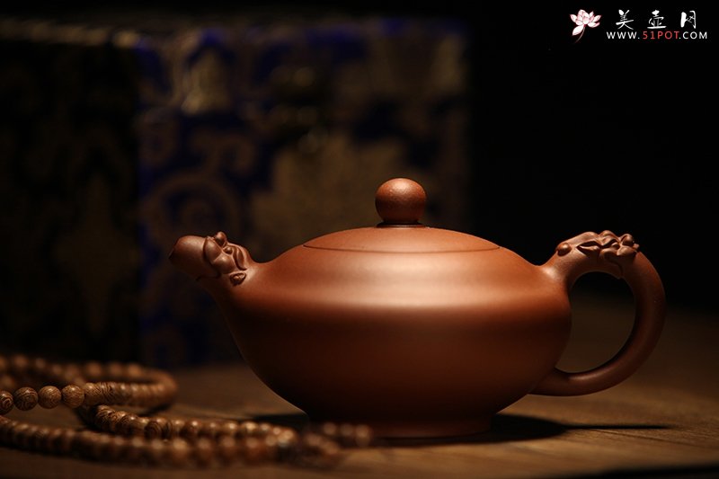 紫砂壶图片：双龙戏珠 - 美壶网