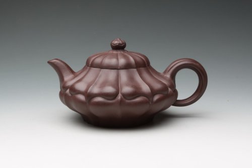陆洪良紫砂壶 合菱壶 