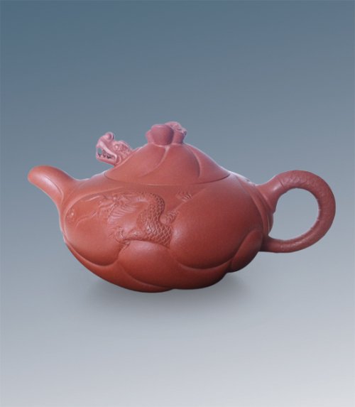 樊红勤紫砂壶 鱼化龙 