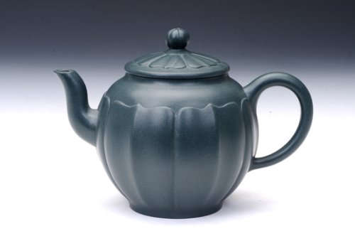 黄芳紫砂壶 菱花 