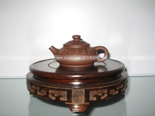 沈锡芬紫砂壶 圆润石瓢 