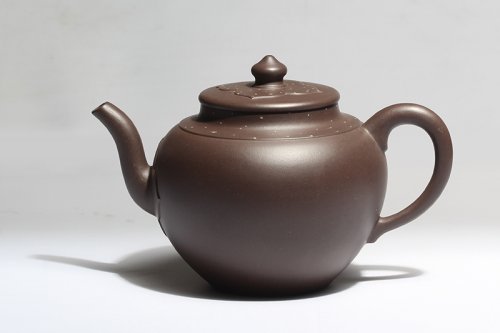 方小龙紫砂壶 平盖菱花 