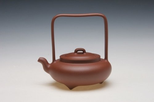 卢伟强紫砂壶 乳丁提梁 