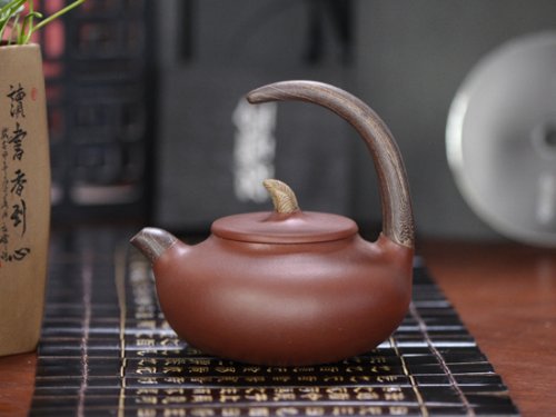 杨惠英紫砂壶 相濡以沫 