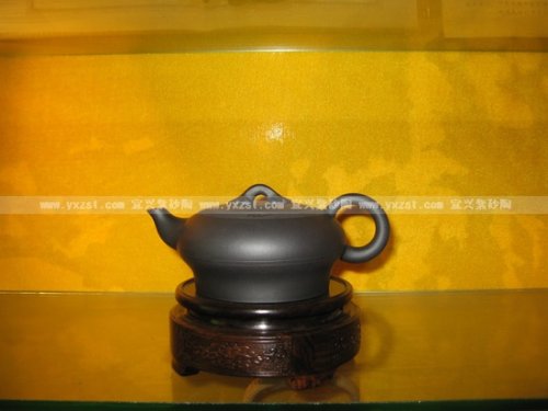 孙利芳紫砂壶 情有独钟 