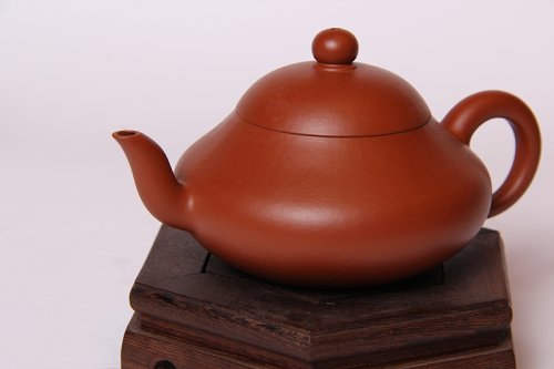 王卫明紫砂壶 梨形 