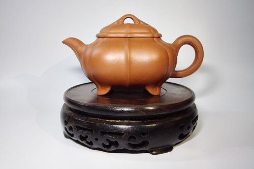 陈玉芳紫砂壶 腰圆筋囊 