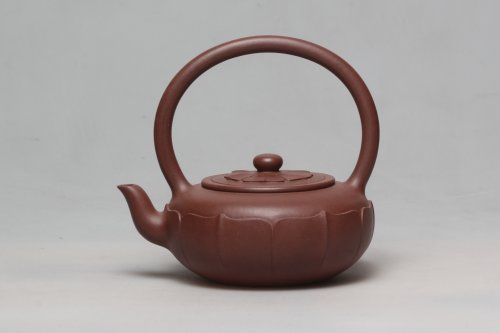 潘水鑫紫砂壶 菱花提梁 