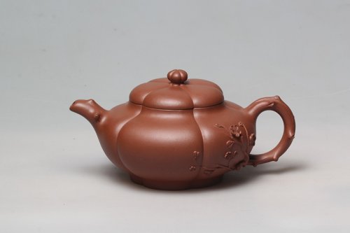 喻小芳紫砂壶 寒梅 