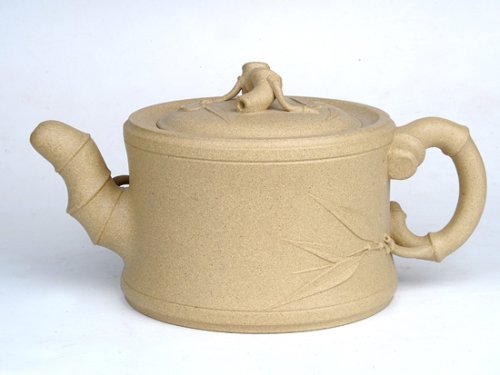 陈珍华紫砂壶 一节竹段  容量：500CC  泥料：本山绿泥 