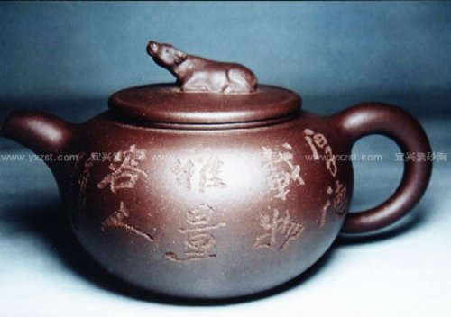 吴介春紫砂壶 青牛 