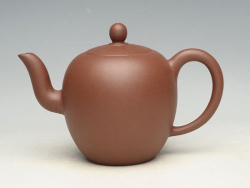 张佩紫砂壶 美人肩   泥料：紫泥  容量：300cc 