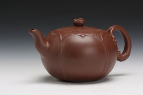 尹月华紫砂壶 荷花壶 