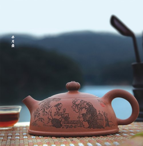 万美群紫砂壶 半月 