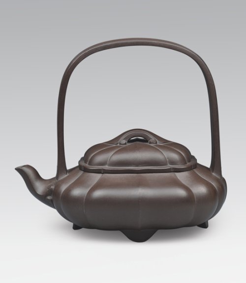 范春强紫砂壶 菱花提梁 