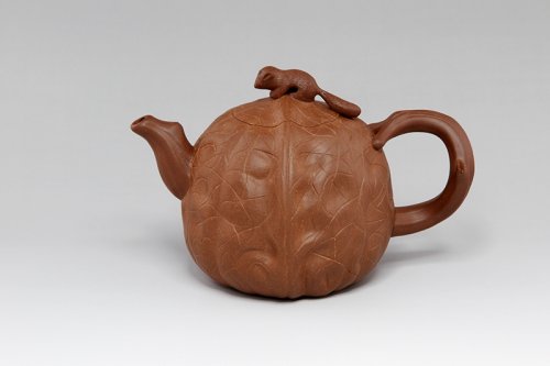 紫砂壶 松鼠核桃壶 