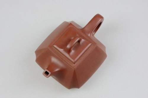 郑红军紫砂壶 四方抽角 