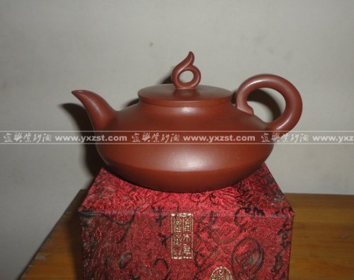 施月红紫砂壶 飞翔 