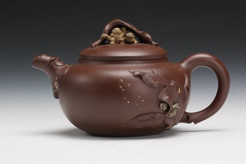 尹月华紫砂壶 听雨 