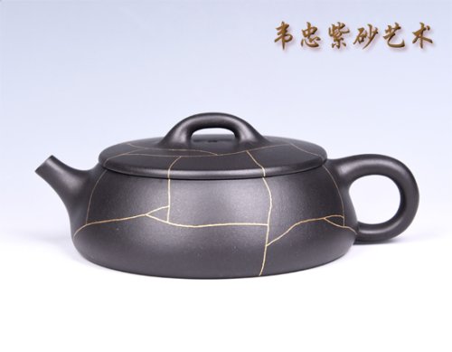 韦忠紫砂壶 金丝石瓢 