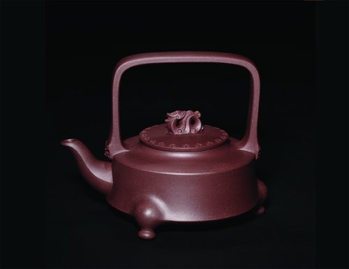 盛东兴紫砂壶 龙行天下提梁 
