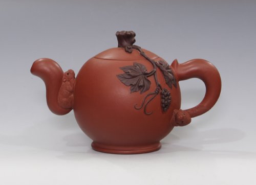 吴浩紫砂壶 松鼠葡萄 