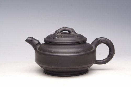 杨春根紫砂壶 双线竹鼓 