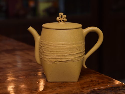 杨建刚紫砂壶 云石12000元 