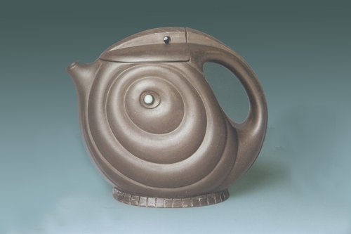 范洪泉紫砂壶 鱼翔壶 